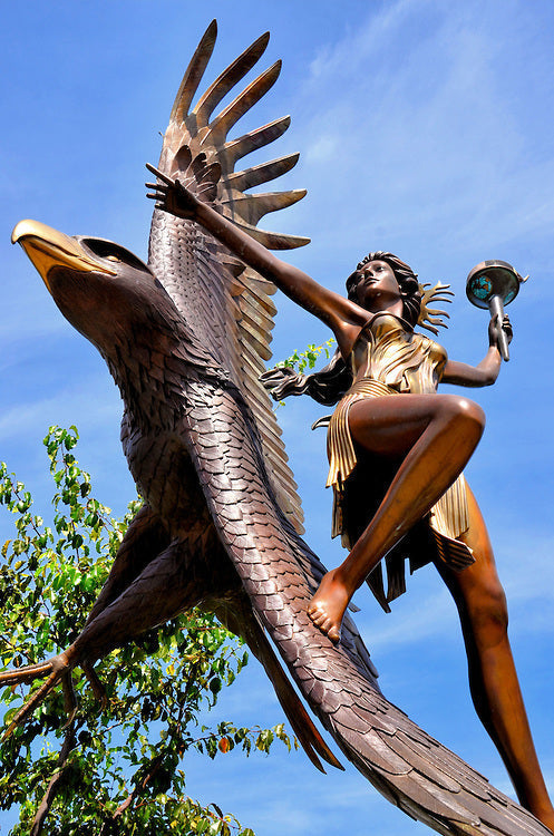 Early Menopause Symptoms Every Woman Should Know (And How to Respond with Clarity)